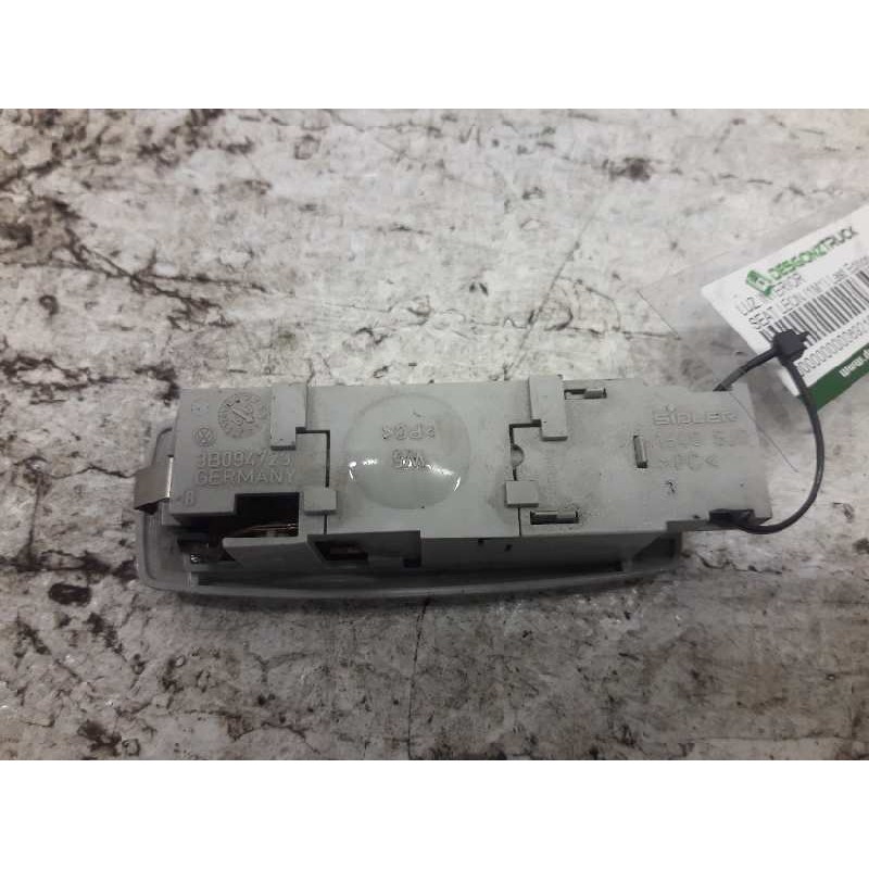 Recambio de luz interior para seat leon (1m1) last edition referencia OEM IAM 3B0947391 2