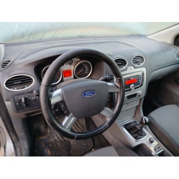 ford focus berlina (cap) del año 2008