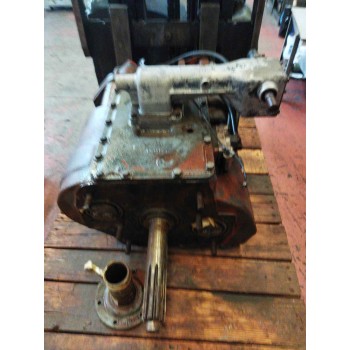 CAJA CAMBIOS RT09513B N062173 FULLER