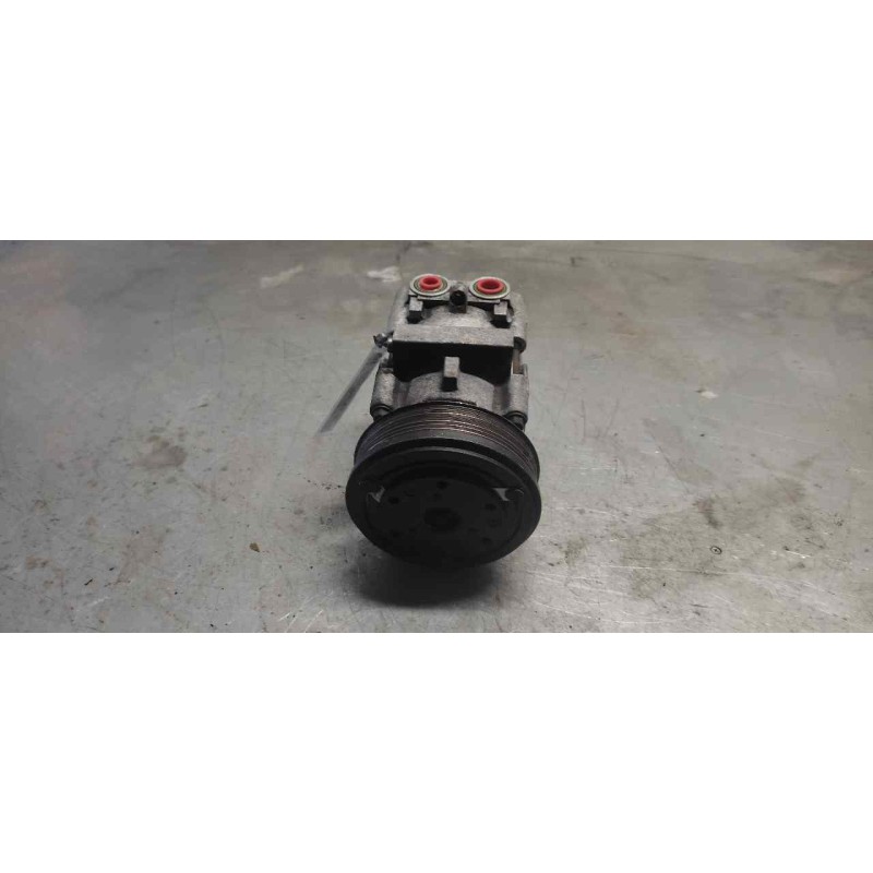 Recambio de compresor aire acondicionado para ford transit mod.2000 caja abierta ft 300 2.0 medio referencia OEM IAM - Blanco