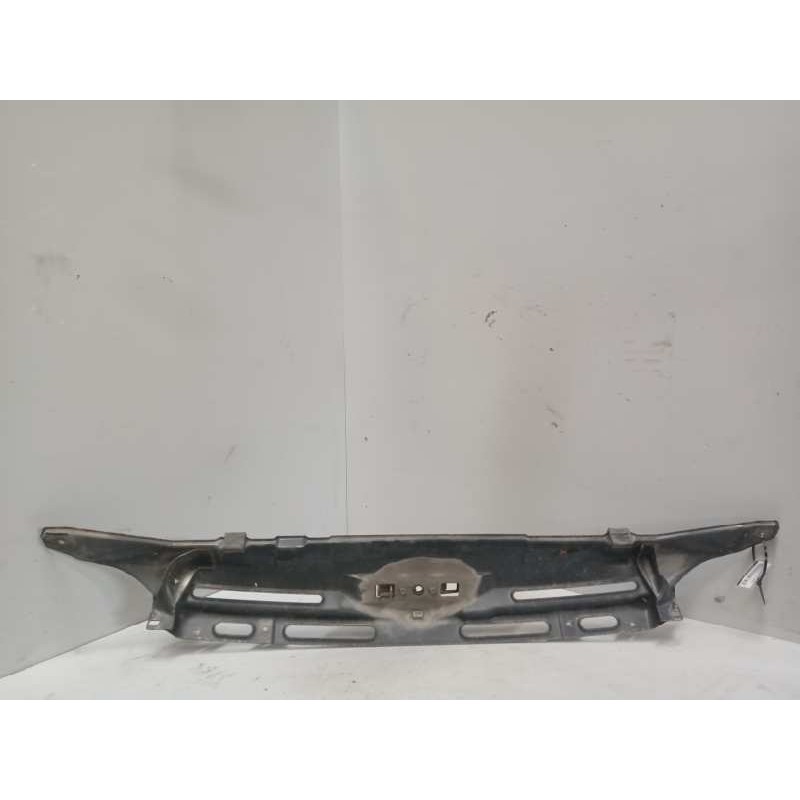 Recambio de panel frontal para mercedes-benz sprinter 02.00  caja cerrada 416 cdi (904.662) referencia OEM IAM A9018800103 - Blanco 2