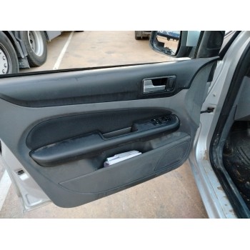 ford focus berlina (cap) del año 2008