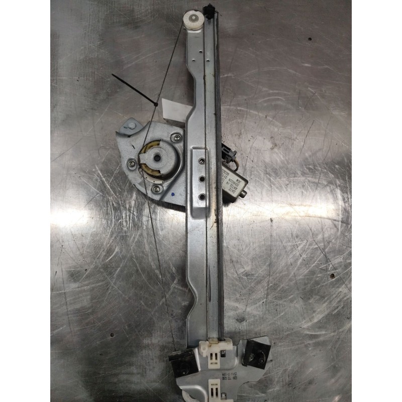 Recambio de elevalunas delantero derecho para dacia duster ambiance 4x2 referencia OEM IAM 82007338280 - Gris 3