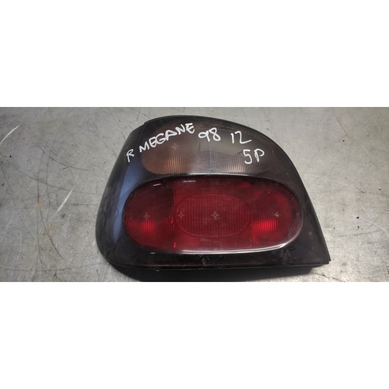 Recambio de piloto trasero izquierdo para renault megane i fase 2 berlina (ba0) 1.9 dci authentique referencia OEM IAM