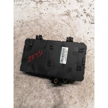 Recambio de caja reles / fusibles para opel astra h berlina cosmo referencia OEM IAM 13206762 5DK00866932 