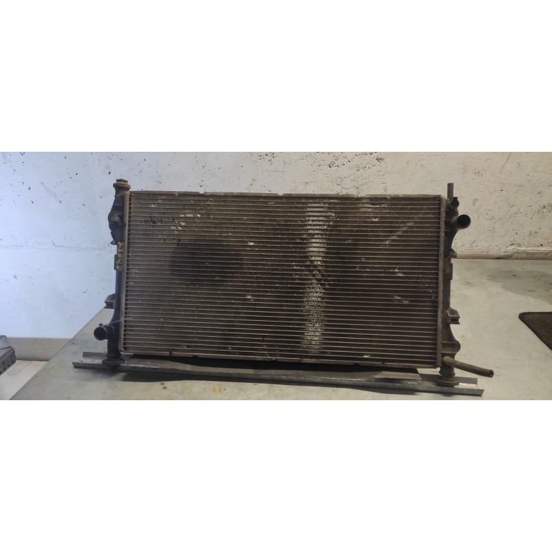 Recambio de radiador agua para ford transit mod.2000 caja abierta ft 300 2.0 medio referencia OEM IAM YC1H8005DE - Blanco
