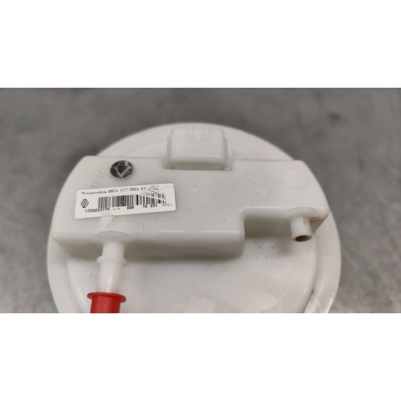 Recambio de aforador para dacia sandero ii (b8_) 1.2 referencia OEM IAM 172022377R - Blanco 3