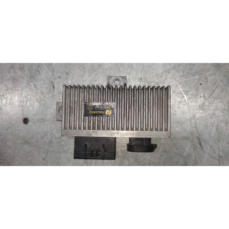 Recambio de caja precalentamiento para renault kangoo (f/kc0) authentique referencia OEM IAM 7700109860 6/3 PINS - Verde 2