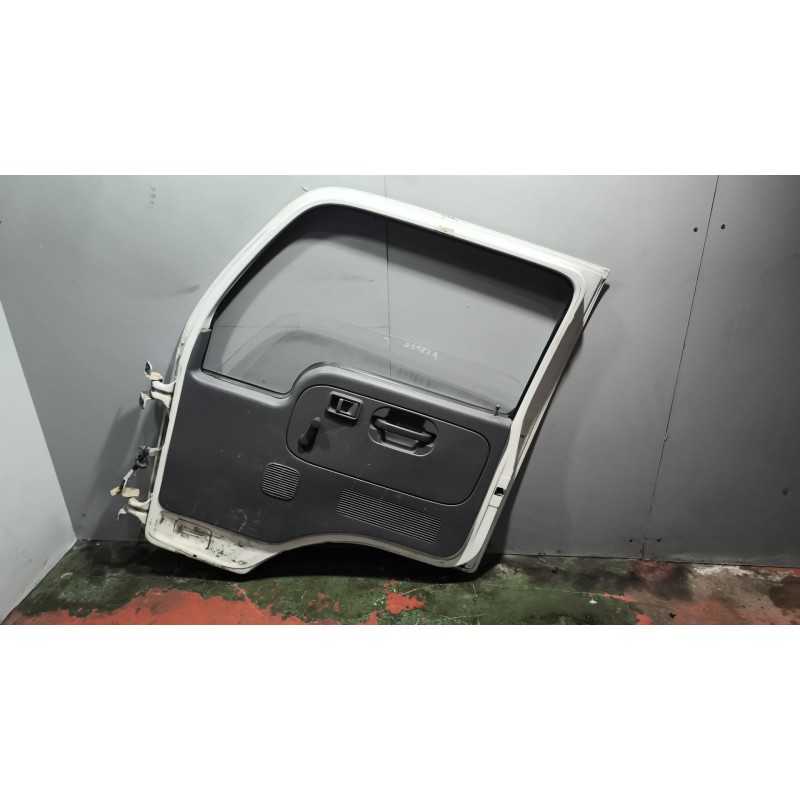 Recambio de puerta delantera derecha para nissan cabstar e 3.0 diesel referencia OEM IAM H0100F3900 - Blanco 2