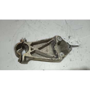 Recambio de soporte guardabarros trasero para daf xf 105 fa 105.460 (462cv) referencia OEM IAM   