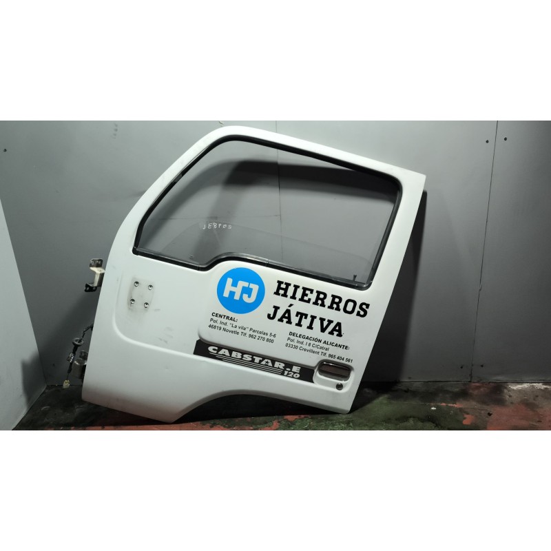 Recambio de puerta delantera izquierda para nissan cabstar e 3.0 diesel referencia OEM IAM H0101F3900  