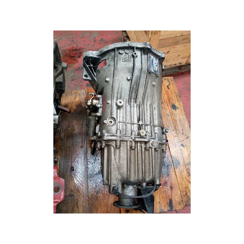 Recambio de caja cambios para iveco daily caja abierta / volquete 2.8 diesel cat referencia OEM IAM 6S300 8870504 1323050009