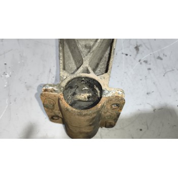 Recambio de soporte guardabarros trasero para daf xf 105 fa 105.460 (462cv) referencia OEM IAM   