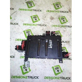 Recambio de caja reles / fusibles para daf serie xf105.xxx fsa 4x2 space-cab referencia OEM IAM 1795419  