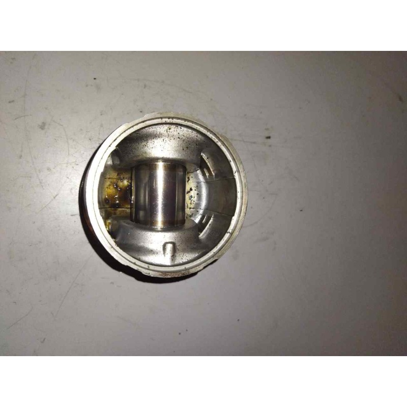 Recambio de piston para nissan trucks atleon atleon 150.21 referencia OEM IAM 3