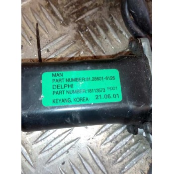 Recambio de motor elevalunas delantero izquierdo para man tg - a 18.xxx 12.8 diesel referencia OEM IAM 81286016126  