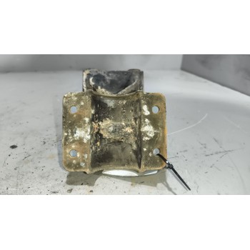 Recambio de soporte guardabarros trasero para daf xf 105 fa 105.460 (462cv) referencia OEM IAM   