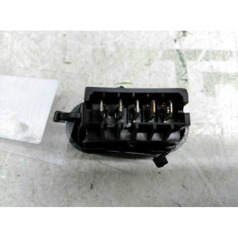 Recambio de boton antivaho para renault kangoo (f/kc0) alize referencia OEM IAM 2
