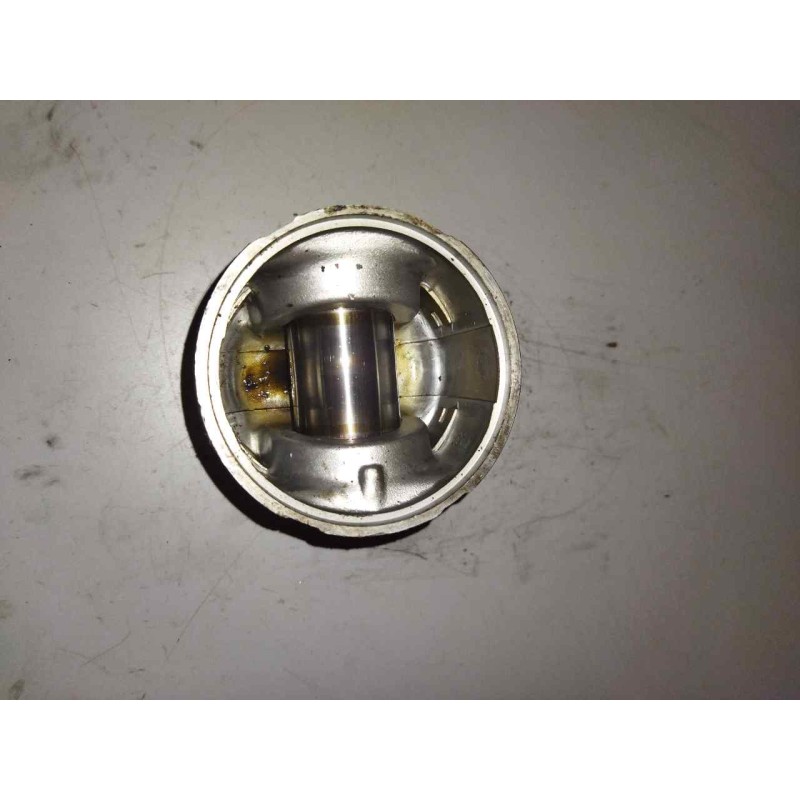 Recambio de piston para nissan trucks atleon atleon 150.21 referencia OEM IAM 3