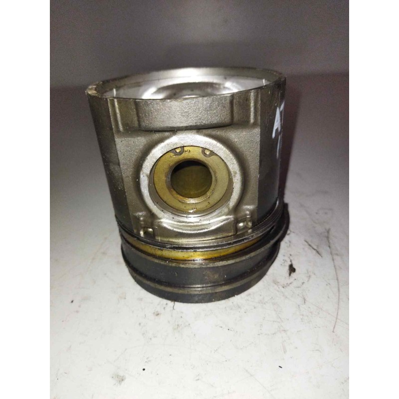 Recambio de piston para nissan trucks atleon atleon 150.21 referencia OEM IAM 4