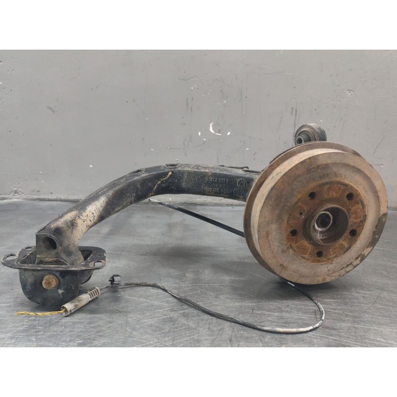 Recambio de mangueta trasera derecha para bmw serie 3 berlina (e36) 318tds referencia OEM IAM - Blanco 2