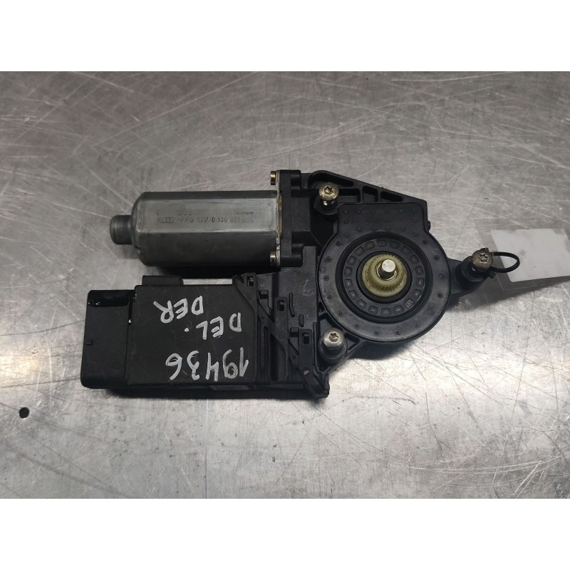 Recambio de motor elevalunas delantero derecho para volkswagen passat berlina (3b2) básico referencia OEM IAM 101434201  