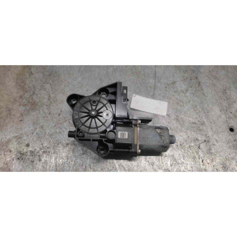 Recambio de motor elevalunas delantero izquierdo para ford focus turnier (cb4) trend referencia OEM IAM 0130822217 - Blanco 2