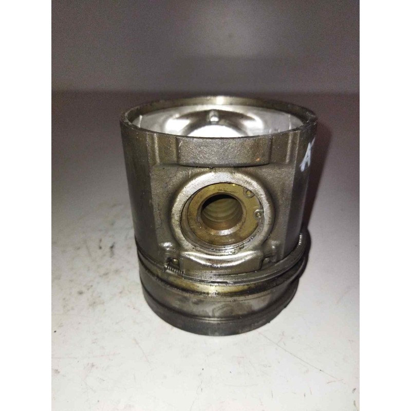 Recambio de piston para nissan trucks atleon atleon 150.21 referencia OEM IAM 4