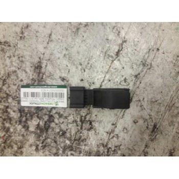 Recambio de mando elevalunas trasero derecho para nissan primera hatchback (p11) 2.0 td referencia OEM IAM   
