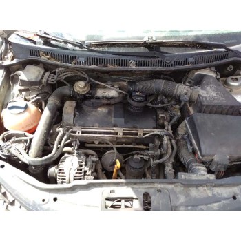 volkswagen polo (9n1) del año 2003