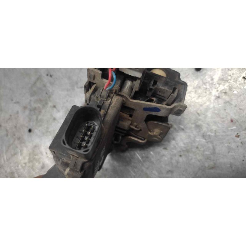 Recambio de cerradura puerta delantera derecha para seat leon (1m1) referencia OEM IAM   8 PINS - Rojo 2