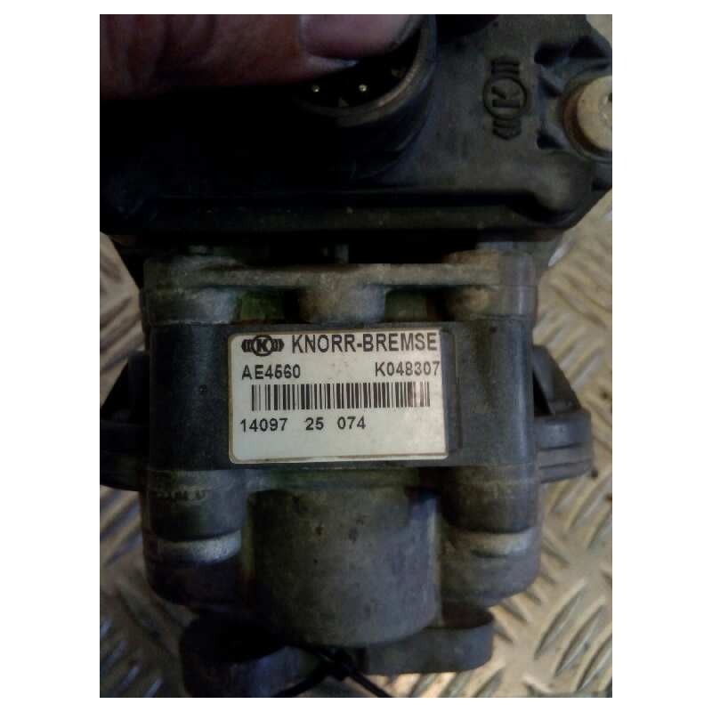 Recambio de valvula aire para iveco stralis (as) fsa t / fp lt 4x2 gran espacio referencia OEM IAM AE4560 K048307 VALVULA SEXTUP - Amarillo 3
