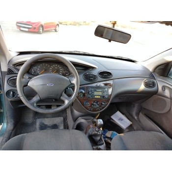 ford focus berlina (cak) del año 1999
