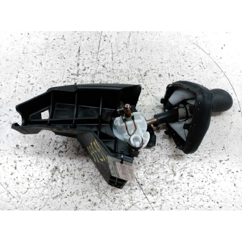 Recambio de palanca cambio para renault master kasten l1h1 ka 2,8t referencia OEM IAM - Blanco 3