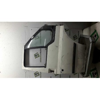 PUERTA DELANTERA DERECHA 
