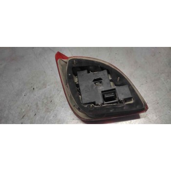 Recambio de piloto trasero derecho para ford fiesta berlina (dx) 1.25 16v cat referencia OEM IAM   