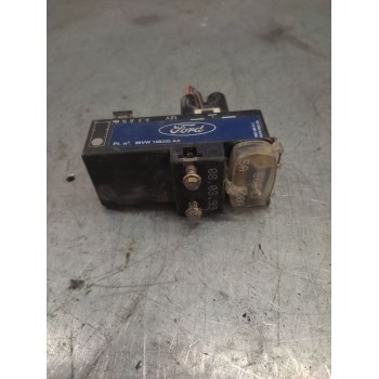 Recambio de rele electroventiladores para ford galaxy (vx) clx referencia OEM IAM 7M0000317  95VW8653AA