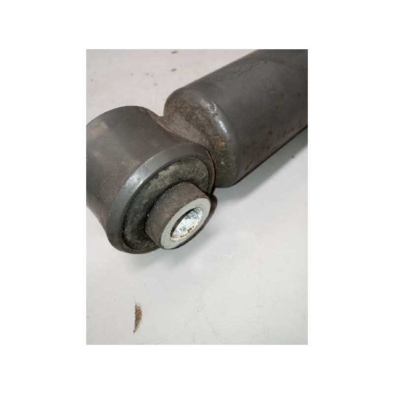 Recambio de amortiguador delantero para renault serie t 12.8 diesel referencia OEM IAM 7421227743 721227743 471700007853 3