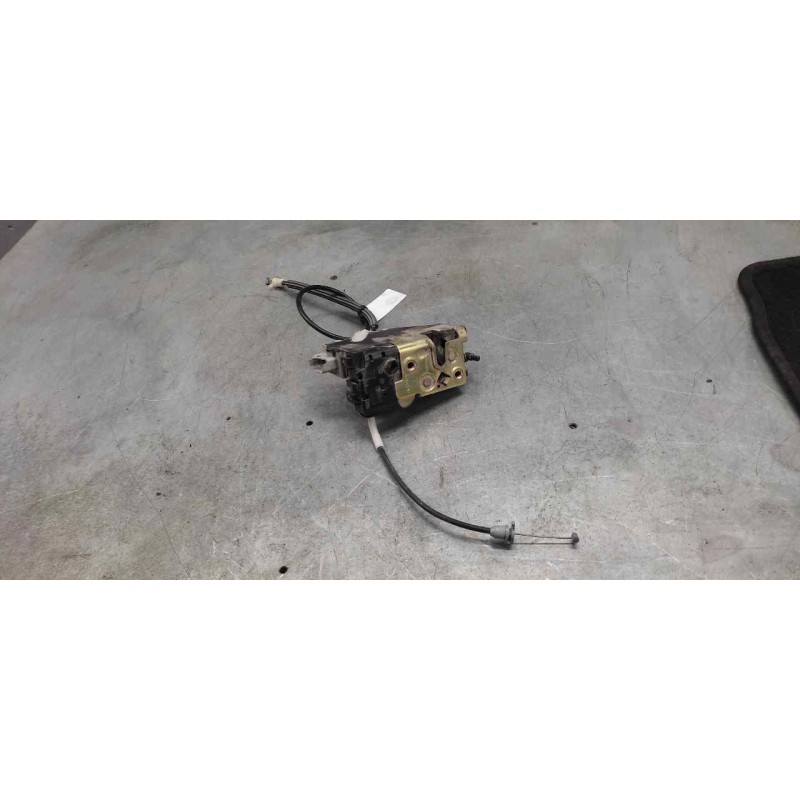 Recambio de cerradura puerta trasera derecha para peugeot 407 st sport pack referencia OEM IAM 9656633880 6 PINS 