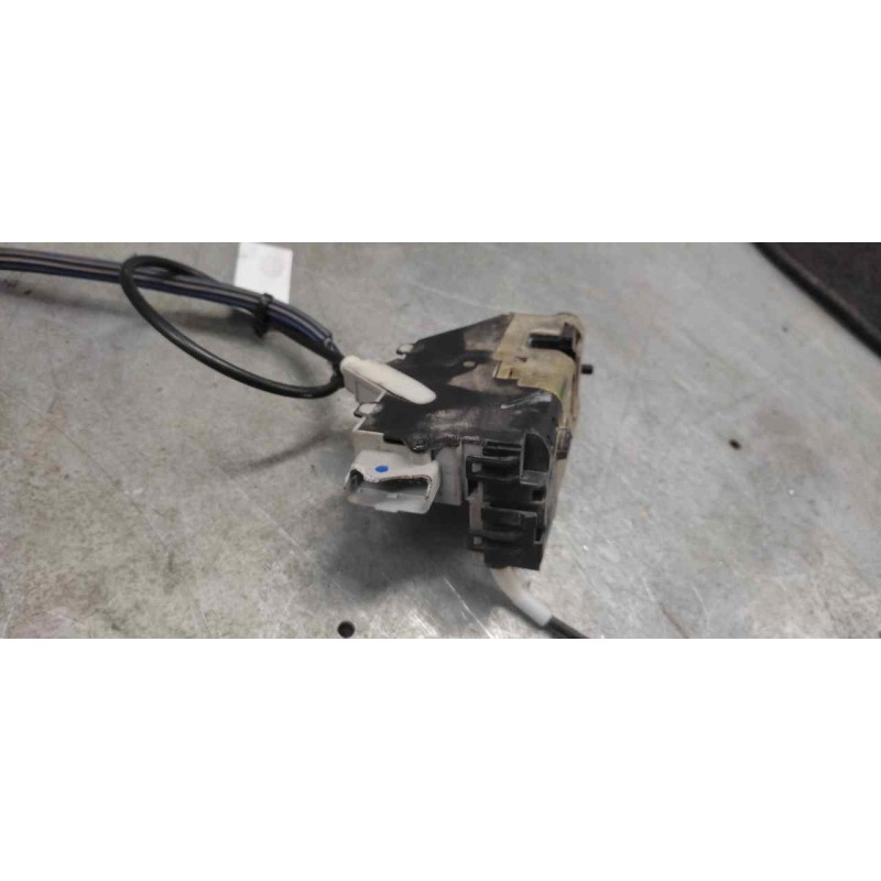 Recambio de cerradura puerta trasera derecha para peugeot 407 st sport pack referencia OEM IAM 9656633880 6 PINS - Negro 2