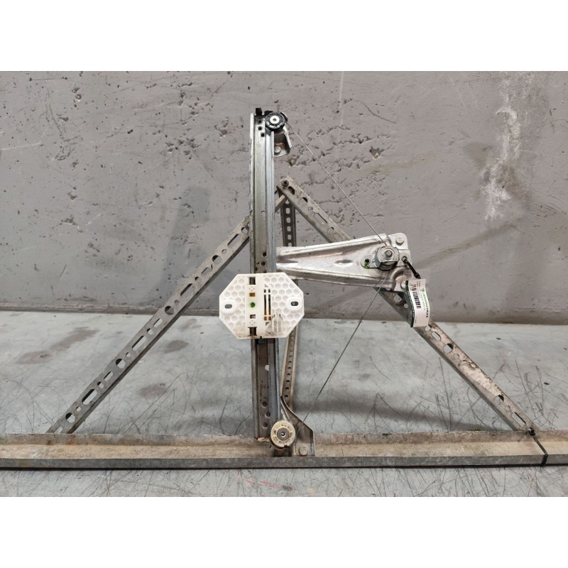 Recambio de elevalunas trasero derecho para dacia sandero ii (b8_) 1.2 referencia OEM IAM M13594  