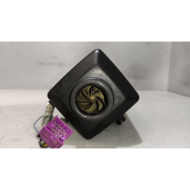 Recambio de motor calefaccion cabina para volvo fh 480 12.8 diesel referencia OEM IAM AIRTOP2000S 20383404 WEBASTO 6