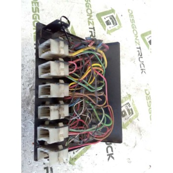 Recambio de caja reles / fusibles para nissan trucks l80.09 l80.14 referencia OEM IAM   