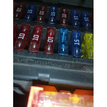 Recambio de caja reles / fusibles para daf serie xf105.xxx fsa 4x2 space-cab referencia OEM IAM 1895428  