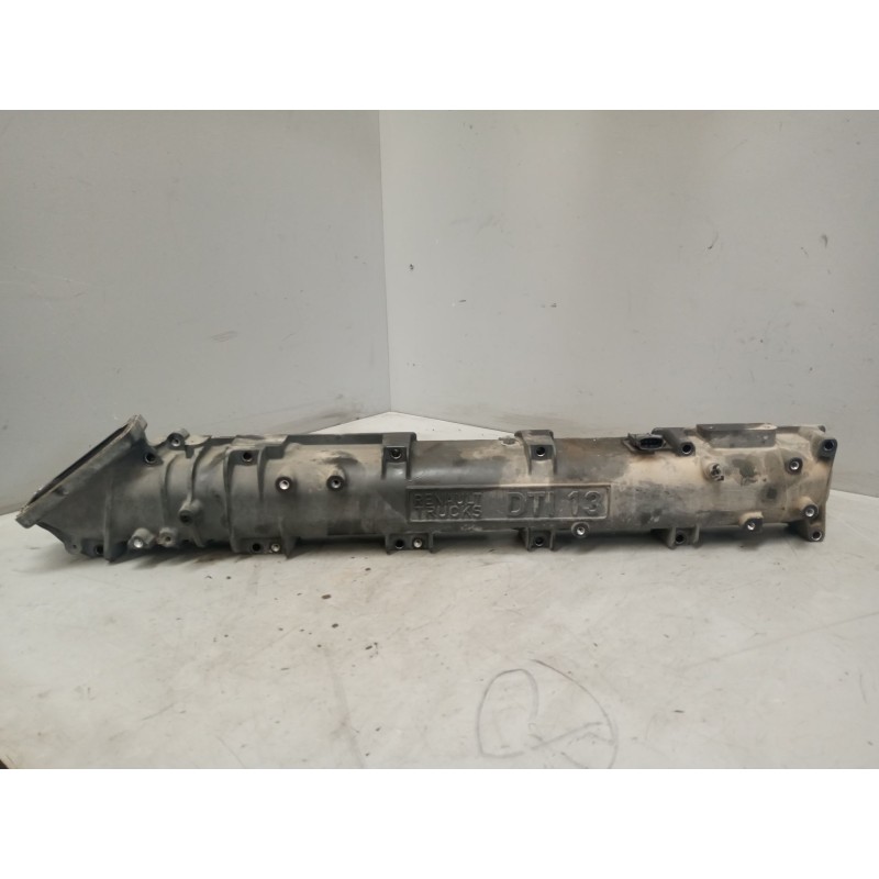 Recambio de tubo admision para renault serie t 12.8 diesel referencia OEM IAM 7421818592  21818596