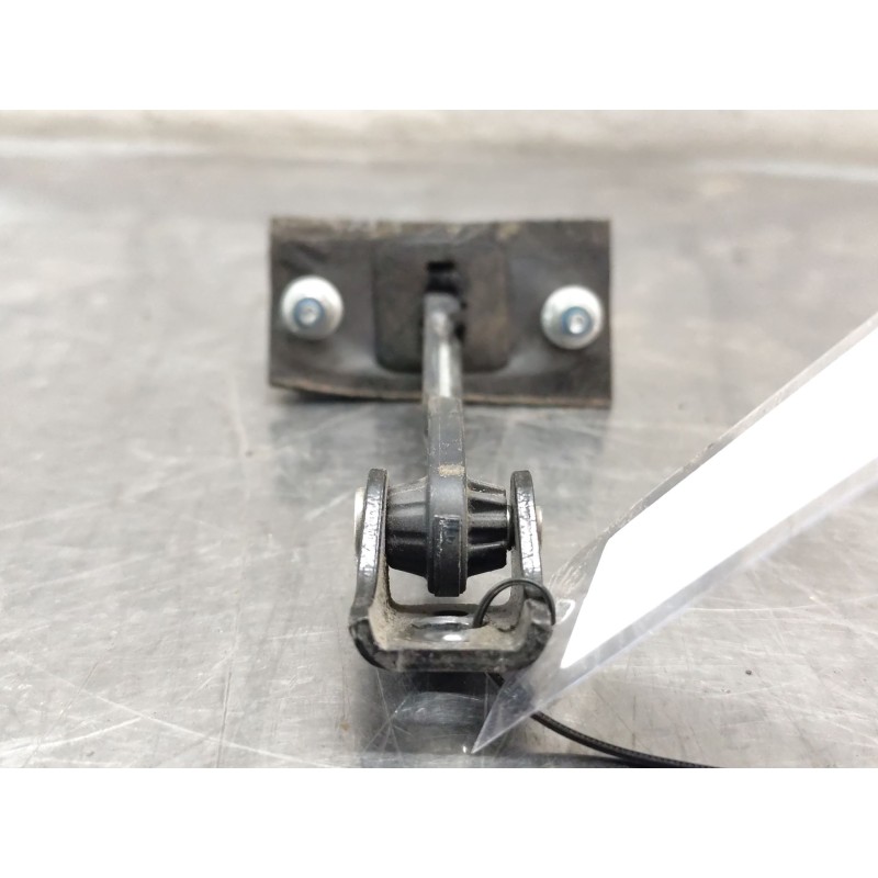 Recambio de retenedor puerta para ford focus c-max (cap) ambiente (d) referencia OEM IAM DELANTERO IZQUIERDO - Plata 2