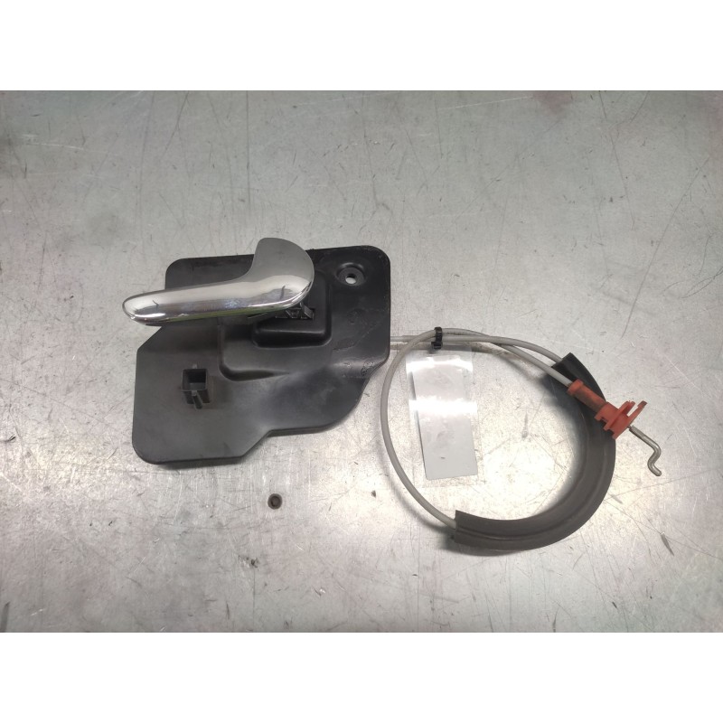 Recambio de maneta interior delantera derecha para opel meriva blue line referencia OEM IAM 13121859  