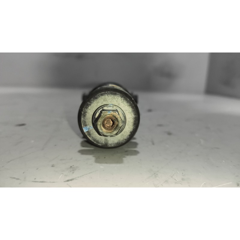 Recambio de amortiguador trasero derecho cabina para volvo fh 500 referencia OEM IAM 22128971 - Blanco 4
