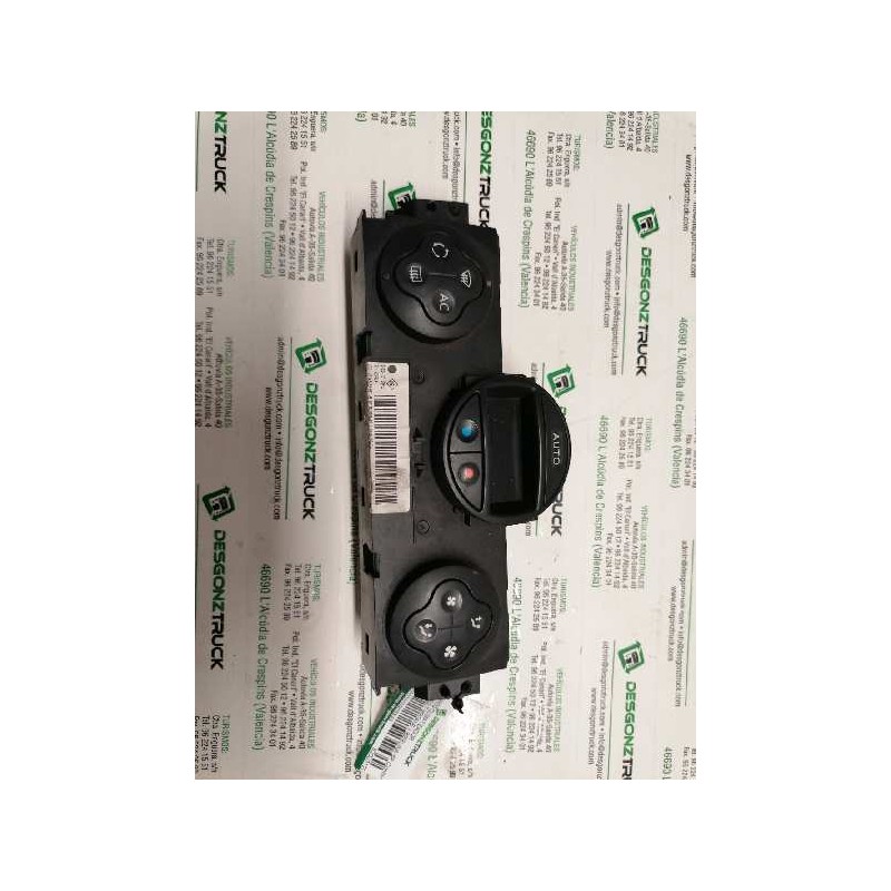 Recambio de mando climatizador para renault megane ii berlina 5p confort authentique referencia OEM IAM 8200312940  