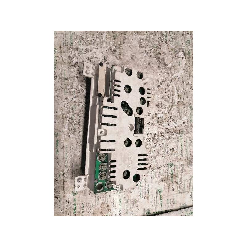 Recambio de cuadro instrumentos para chrysler voyager (es) 2.5 turbodiesel referencia OEM IAM 4437782 2